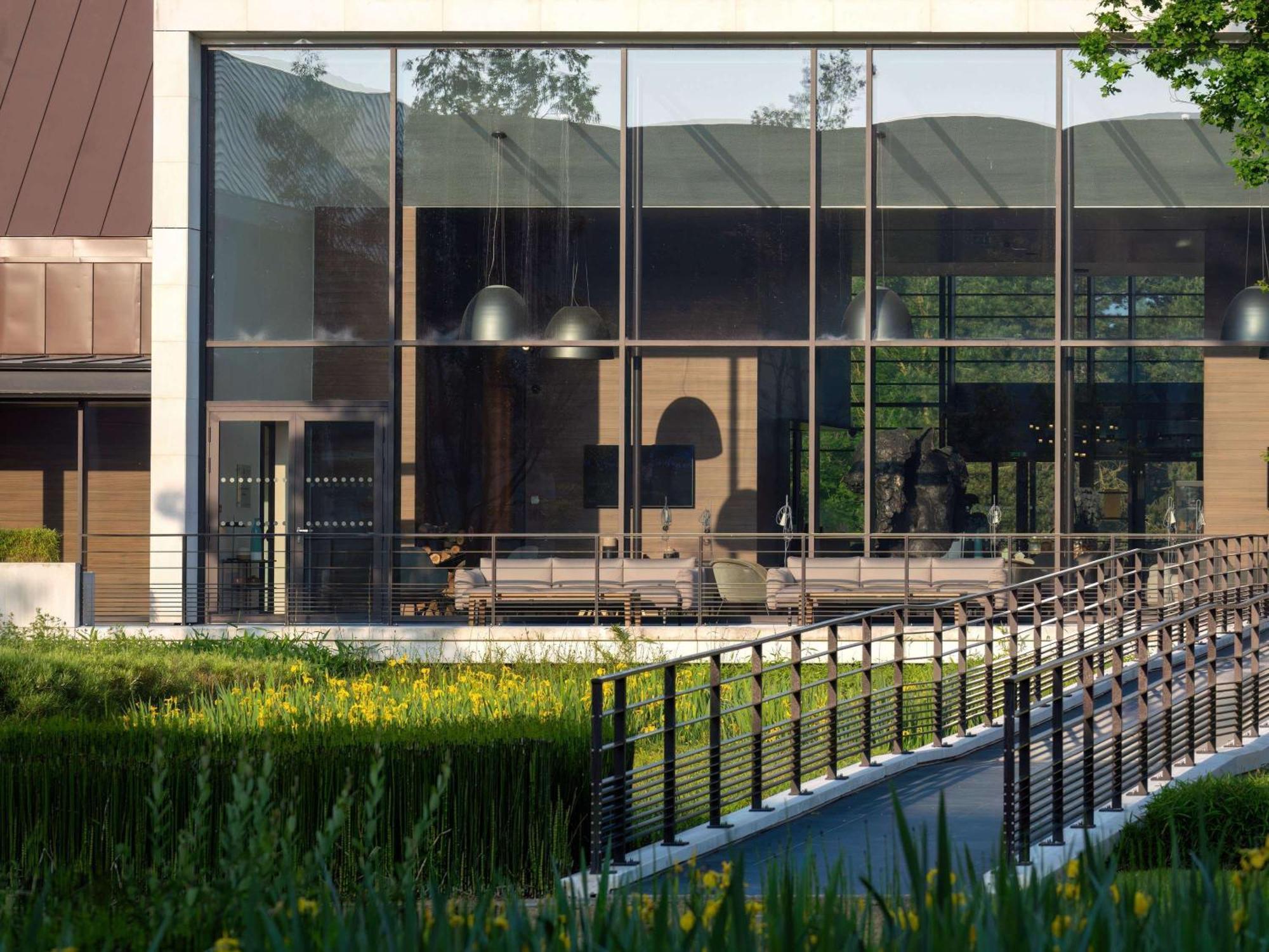 Le Domaine Des Vanneaux Golf & Spa L'Isle Adam - Mgallery Collection Exteriör bild